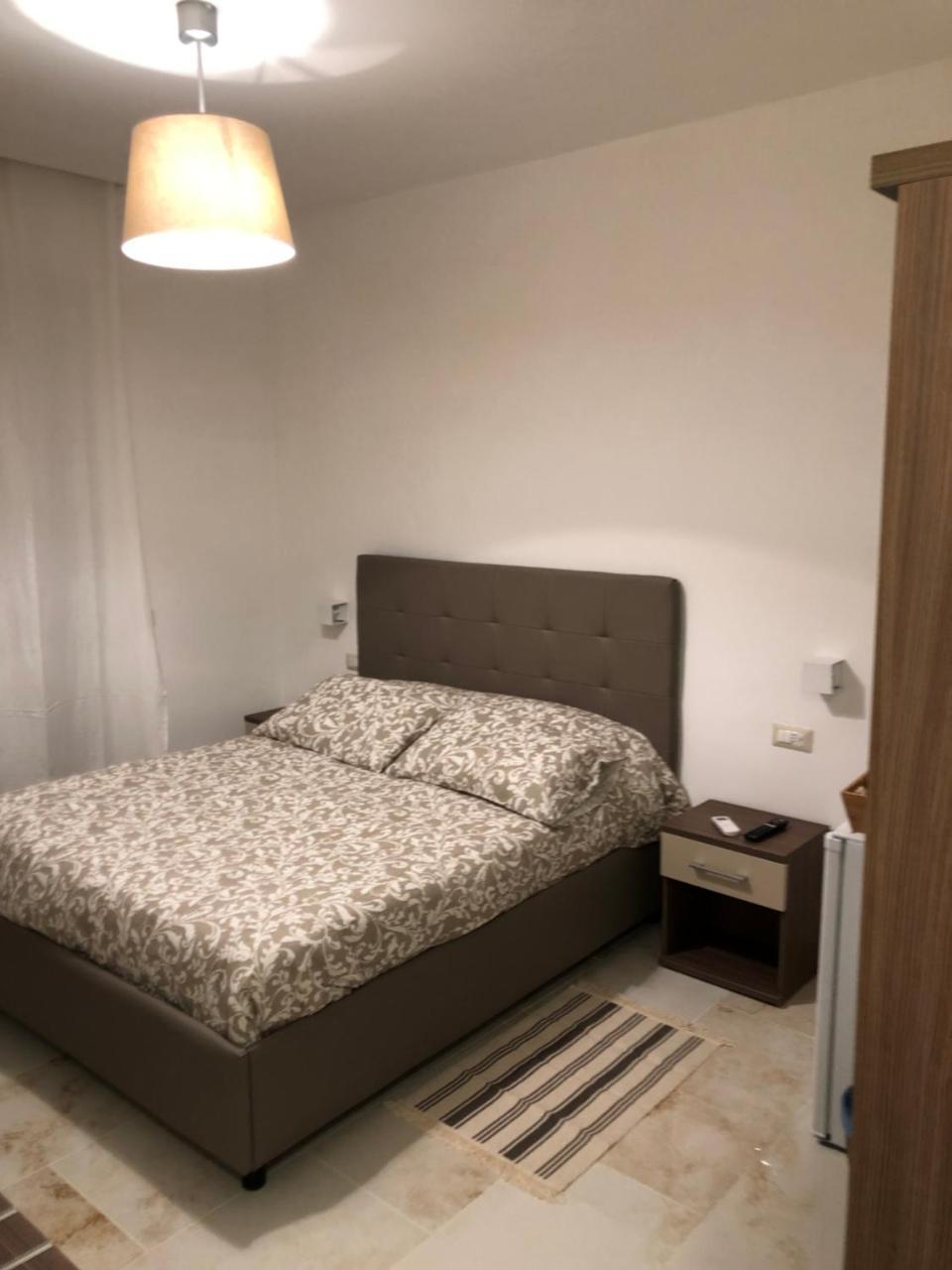 Antonietta De Pace Rooms By Napoli Milionaria B&B Екстер'єр фото