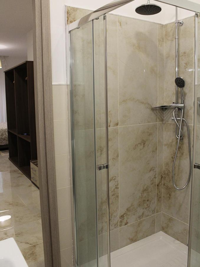 Antonietta De Pace Rooms By Napoli Milionaria B&B Екстер'єр фото